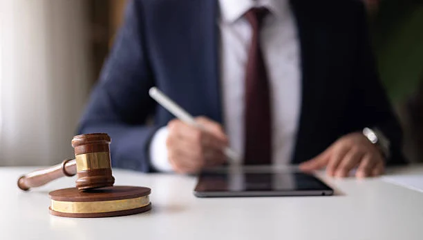 When to Consult a Privacy Lawyer for Your E-Commerce or SaaS Business