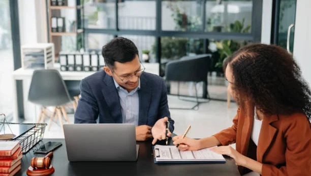 Privacy lawyer advising a tech startup client on policy documents.